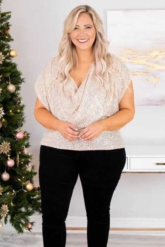 Champagne color makes you look classy and elegant
