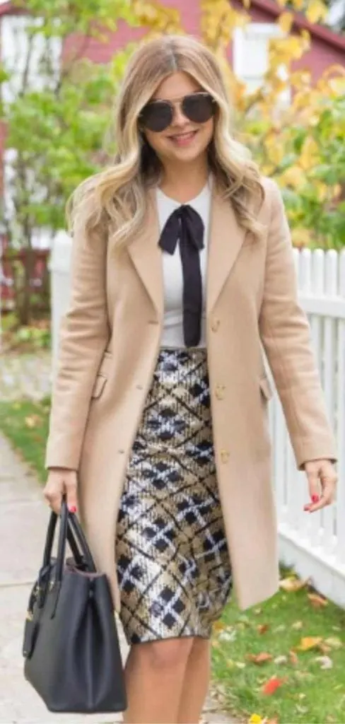 elegant color outfit